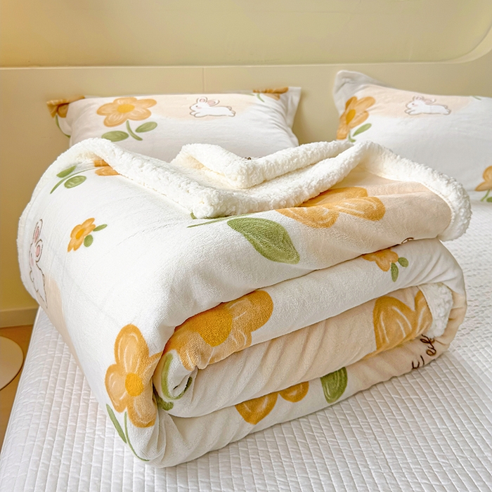 91家纺网 家纺一手货源 找家纺 沐慕 2023新款毛毯 花漾兔