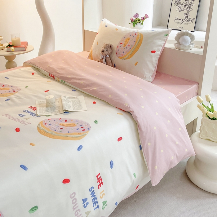 91家纺网 家纺一手货源 找家纺 昔可家纺 2023新款少女粉渐变色上下铺全棉四件套 可口甜甜圈