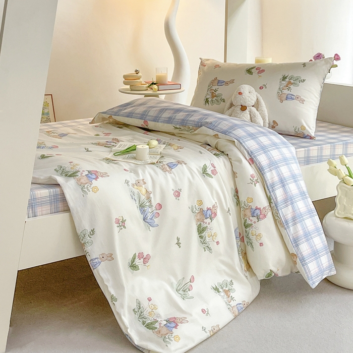 91家纺网 家纺一手货源 找家纺 昔可家纺 2023新款少女粉渐变色上下铺全棉四件套 花丛兔兔