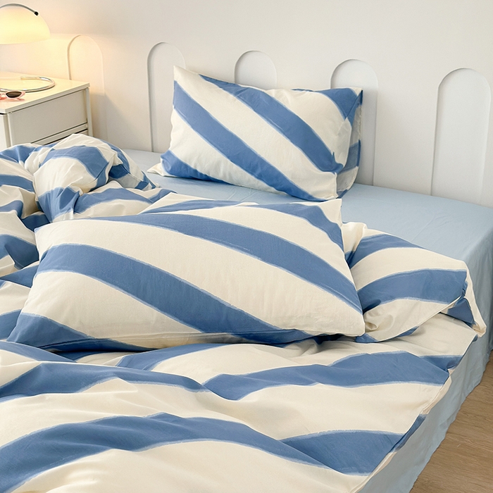 91家纺网 家纺一手货源 找家纺 昔可家纺 2023新款多巴胺少女风条纹全棉四件套 海盐蓝条