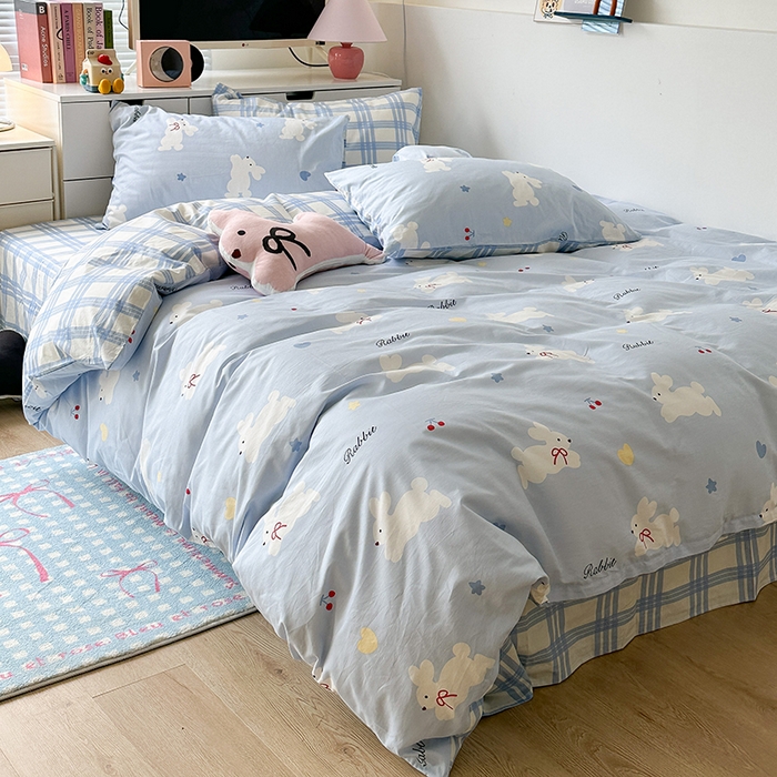 91家纺网 家纺一手货源 找家纺 昔可家纺 2023新款多巴胺卡通学生季全棉四件套 丝带小兔