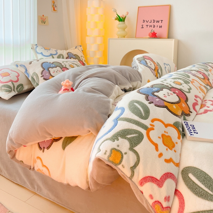 91家纺网 家纺一手货源 找家纺 同田家纺 2024秋冬新品雪花绒牛奶绒印花四件套 七彩家园