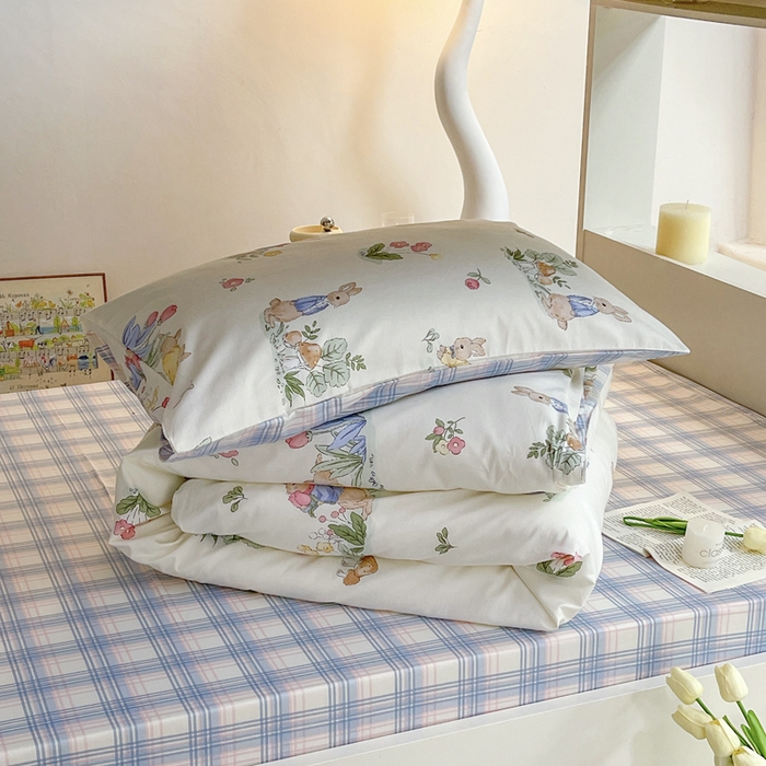 91家纺网 家纺一手货源 找家纺 昔可家纺 2023新款少女粉渐变色上下铺全棉四件套 花丛兔兔