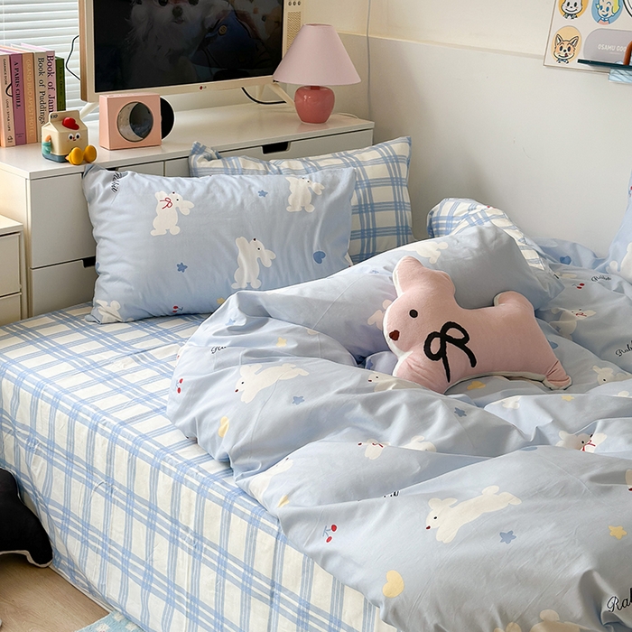 91家纺网 家纺一手货源 找家纺 昔可家纺 2023新款多巴胺卡通学生季全棉四件套 丝带小兔