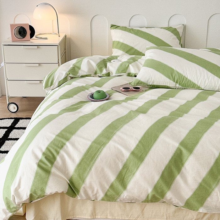 91家纺网 家纺一手货源 找家纺 昔可家纺 2023新款多巴胺少女风条纹全棉四件套 青柠绿条