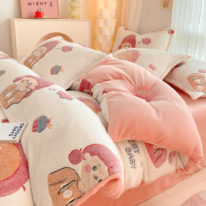 91家纺网 家纺一手货源 找家纺 同田家纺 2024秋冬新品雪花绒牛奶绒印花四件套 甜蜜女孩