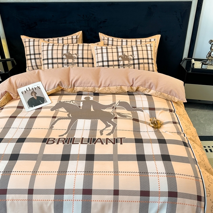 91家纺网 家纺一手货源 找家纺 色鬼布艺 2023新款加厚双面磨毛数码大版印花四件套 格言