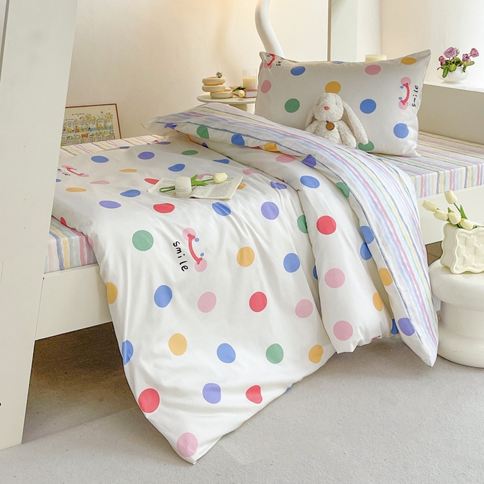 91家纺网 家纺一手货源 找家纺 昔可家纺 2023新款少女粉渐变色上下铺全棉四件套 微笑彩波点