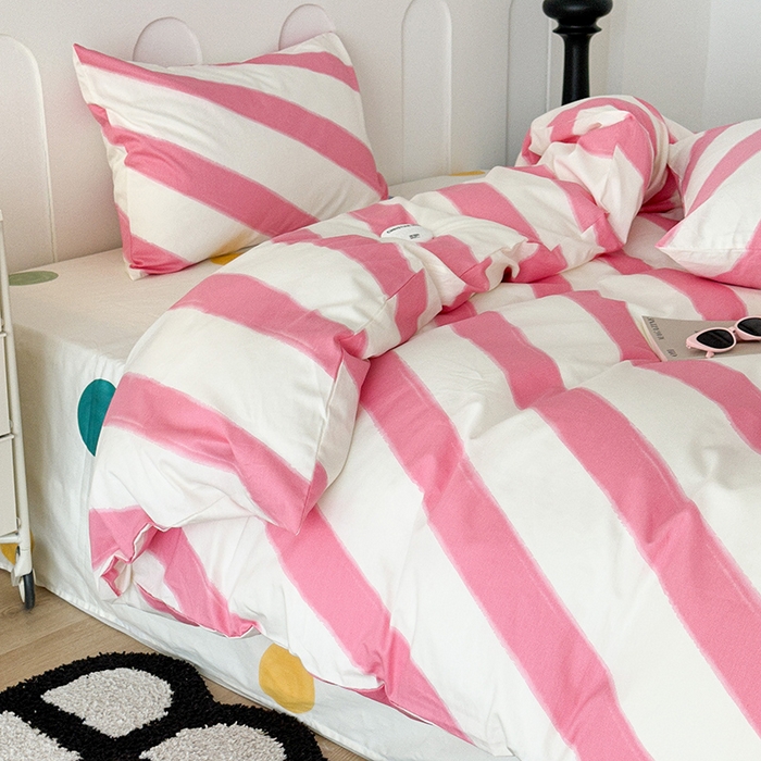 91家纺网 家纺一手货源 找家纺 昔可家纺 2023新款多巴胺少女风条纹全棉四件套 多巴胺粉条