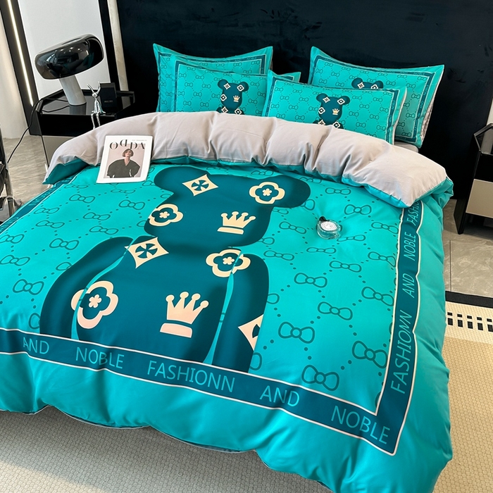 91家纺网 家纺一手货源 找家纺 色鬼布艺 2023新款加厚双面磨毛数码大版印花四件套 皇冠