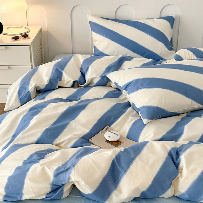 91家纺网 家纺一手货源 找家纺 昔可家纺 2023新款多巴胺少女风条纹全棉四件套 海盐蓝条