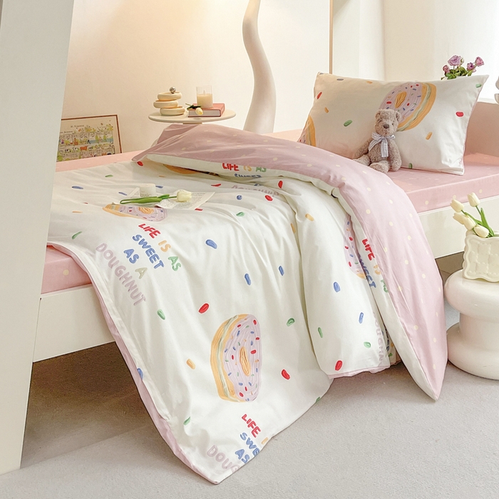 91家纺网 家纺一手货源 找家纺 昔可家纺 2023新款少女粉渐变色上下铺全棉四件套 可口甜甜圈