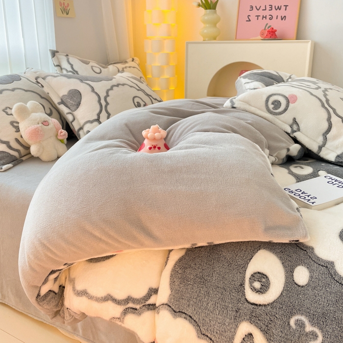 91家纺网 家纺一手货源 找家纺 同田家纺 2024秋冬新品雪花绒牛奶绒印花四件套 百变煤球