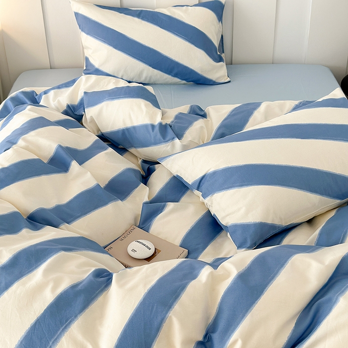 91家纺网 家纺一手货源 找家纺 昔可家纺 2023新款多巴胺少女风条纹全棉四件套 海盐蓝条