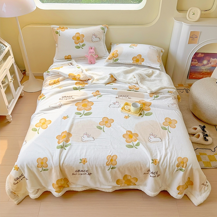 91家纺网 家纺一手货源 找家纺 沐慕 2023新款毛毯 花漾兔