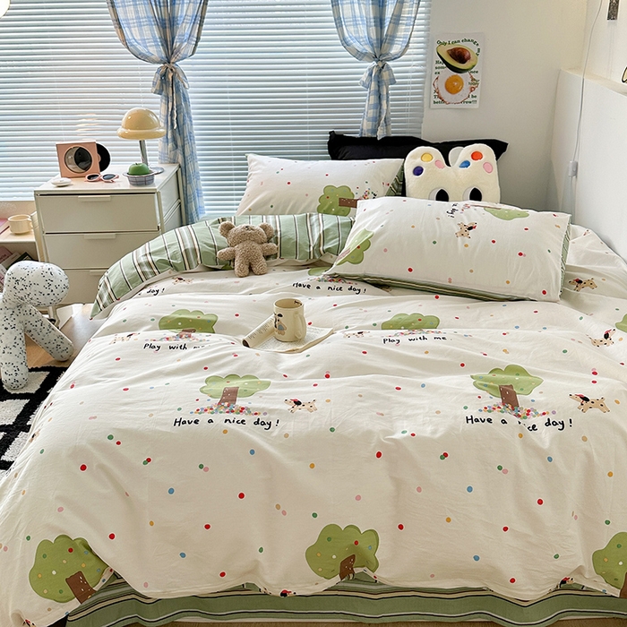 91家纺网 家纺一手货源 找家纺 昔可家纺 2023新款多巴胺卡通学生季全棉四件套 小树林与狗