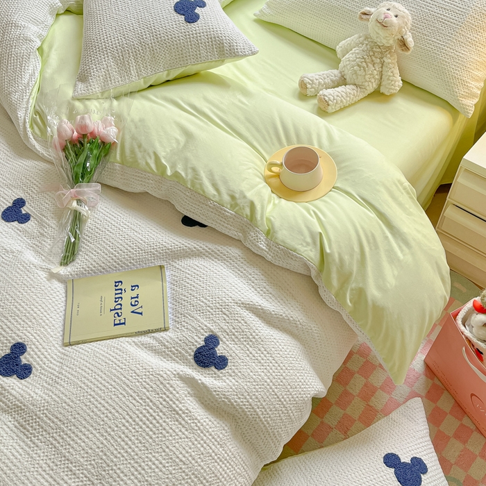 91家纺网 家纺一手货源 找家纺 慕尚2025华夫格全棉米奇毛巾绣四件套 米奇 白绿