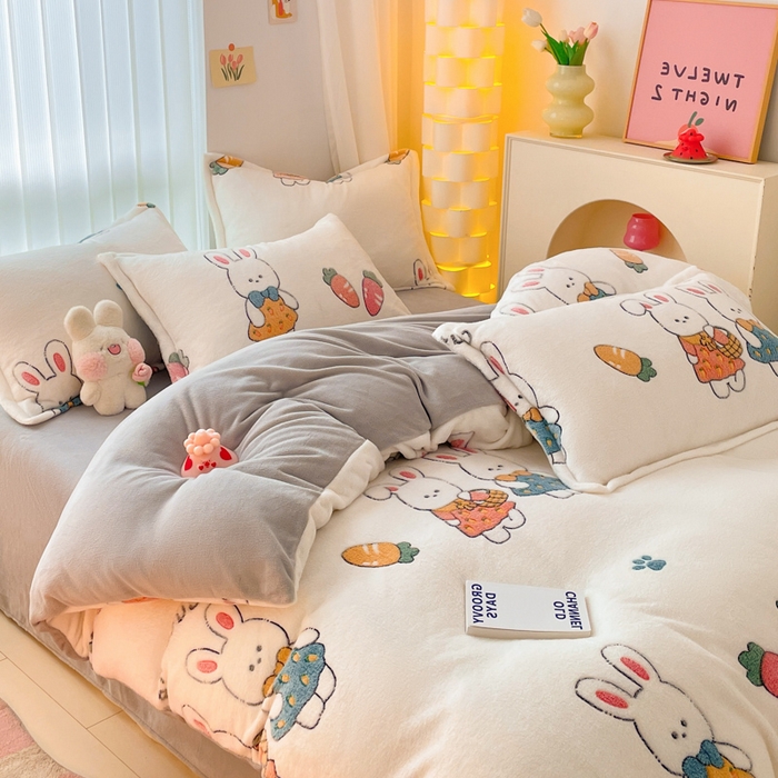 91家纺网 家纺一手货源 找家纺 同田家纺 2024秋冬新品雪花绒牛奶绒印花四件套 萝卜兔