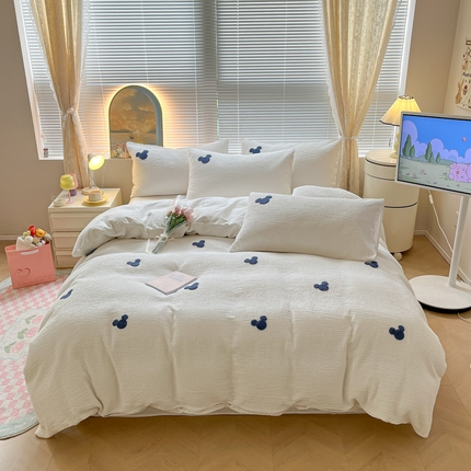 91家纺网 家纺一手货源 找家纺 慕尚2025华夫格全棉米奇毛巾绣四件套 米奇 白