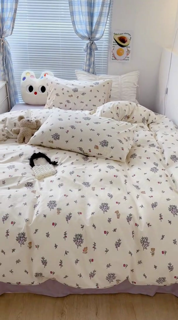 91家纺网 家纺一手货源 找家纺 昔可家纺 2023新款多巴胺卡通学生季全棉四件套 蓝莓小熊