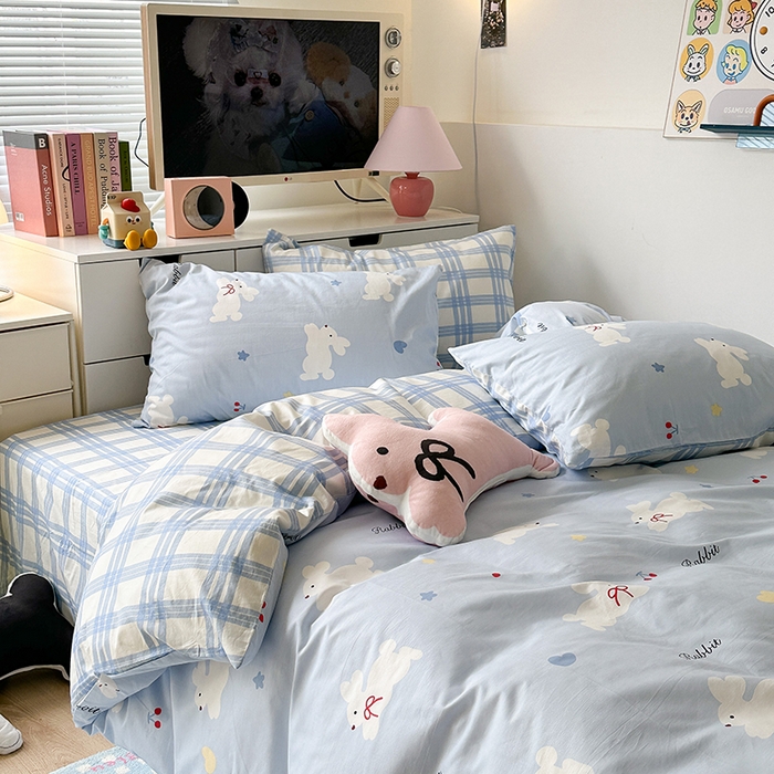 91家纺网 家纺一手货源 找家纺 昔可家纺 2023新款多巴胺卡通学生季全棉四件套 丝带小兔