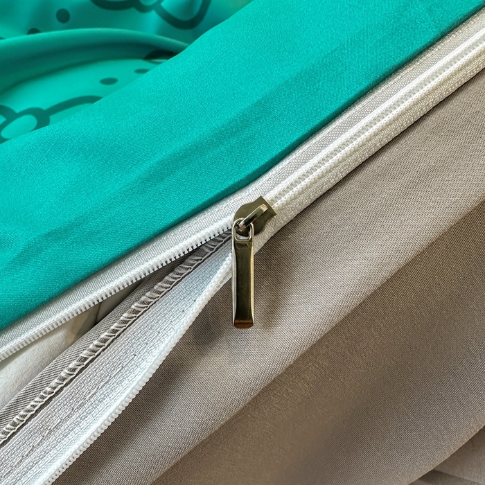 91家纺网 家纺一手货源 找家纺 色鬼布艺 2023新款加厚双面磨毛数码大版印花四件套 皇冠