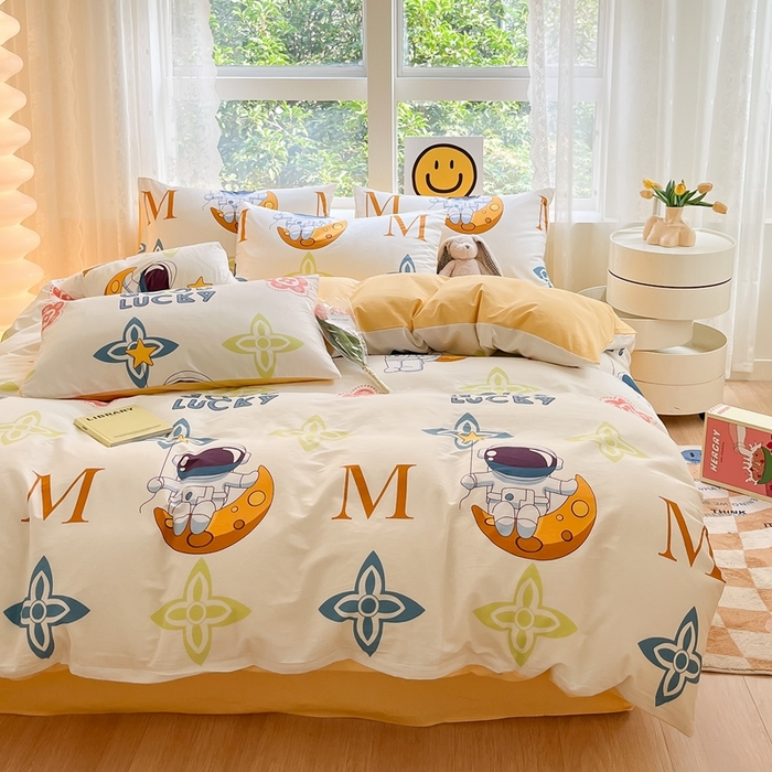 91家纺网 家纺一手货源 找家纺 集布 2023新款12868全棉喷气印花单被套 宇航员