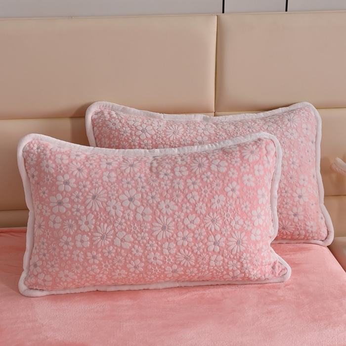 91家纺网 家纺一手货源 找家纺 诺梵 2023新款雕花绒四件套 绒雪花-粉