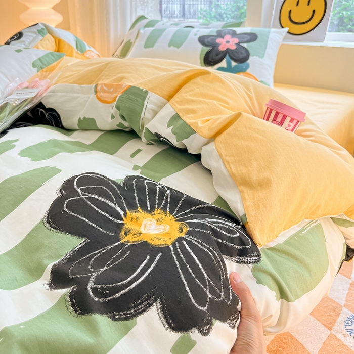 91家纺网 家纺一手货源 找家纺 集布 2023新款12868全棉喷气印花单被套 幸运花