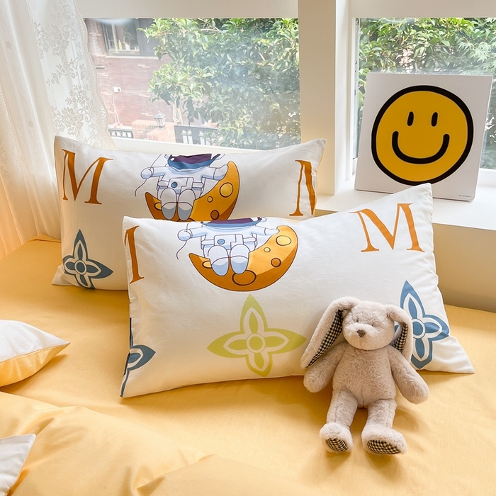 91家纺网 家纺一手货源 找家纺 集布 2023新款12868全棉喷气印花单被套 宇航员