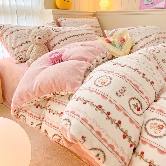 91家纺网 家纺一手货源 找家纺 桃子 2023新款ins小清新韩系卡通少女心奶油兔子加厚牛奶绒系列四件套-第一批 绒-可颂粉