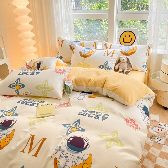 91家纺网 家纺一手货源 找家纺 集布 2023新款12868全棉喷气印花单被套 宇航员