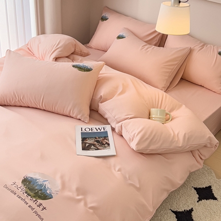 91家纺网 家纺一手货源 找家纺 总花伞家居  2023新款ins日系简约大版印花无印风舒适磨毛四件套