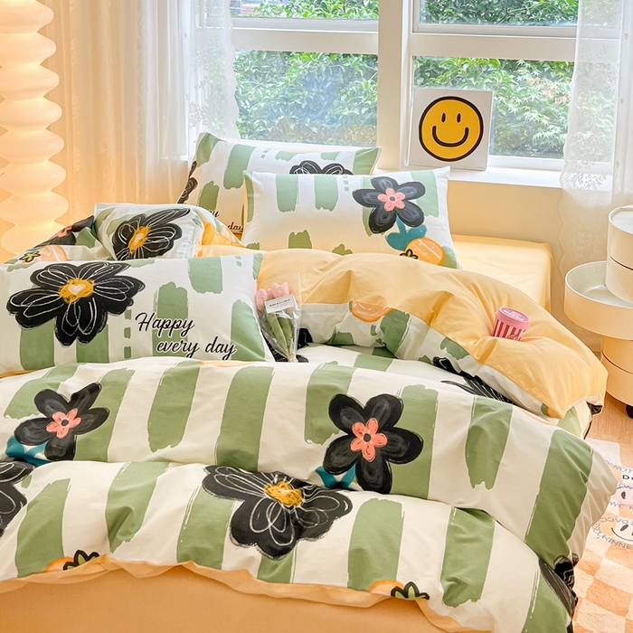 91家纺网 家纺一手货源 找家纺 集布 2023新款12868全棉喷气印花单被套 幸运花