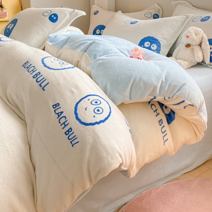 91家纺网 家纺一手货源 找家纺 梦之岛 2023新款牛奶绒加厚小清新印花保暖四件套 小煤球