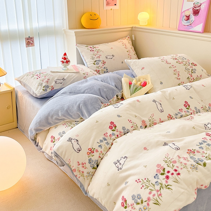 91家纺网 家纺一手货源 找家纺 金爱家 2023新款ins小清新韩系卡通少女心奶油兔子加厚牛奶绒系列四件套 绒-美悠