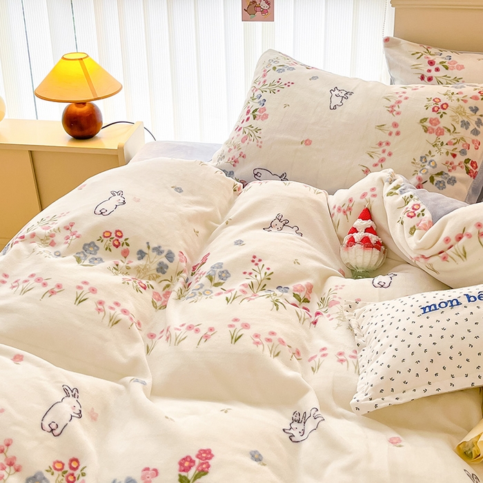 91家纺网 家纺一手货源 找家纺 金爱家 2023新款ins小清新韩系卡通少女心奶油兔子加厚牛奶绒系列四件套 绒-美悠