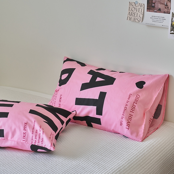 91家纺网 家纺一手货源 找家纺 窝米2023新品13370全棉印花单品系列枕套 练习粉枕套