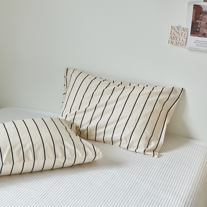 91家纺网 家纺一手货源 找家纺 窝米2023新品13370全棉印花单品系列枕套 落日枕套