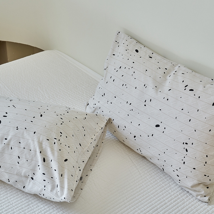 91家纺网 家纺一手货源 找家纺 窝米2023新品13370全棉印花单品系列枕套 平行时空枕套