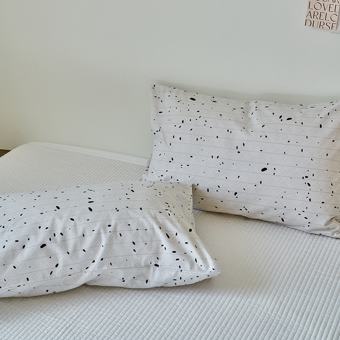 91家纺网 家纺一手货源 找家纺 窝米2023新品13370全棉印花单品系列枕套 平行时空枕套