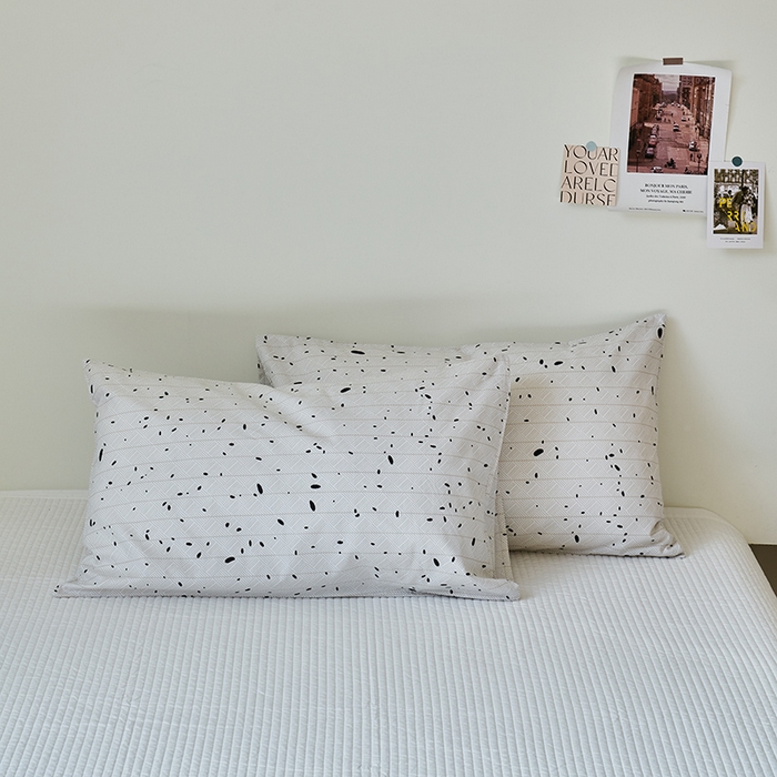 91家纺网 家纺一手货源 找家纺 窝米2023新品13370全棉印花单品系列枕套 平行时空枕套