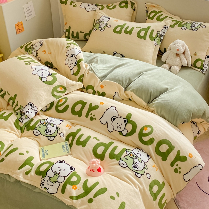 91家纺网 家纺一手货源 找家纺 梦之岛 2023新款牛奶绒加厚小清新印花保暖四件套 开心熊