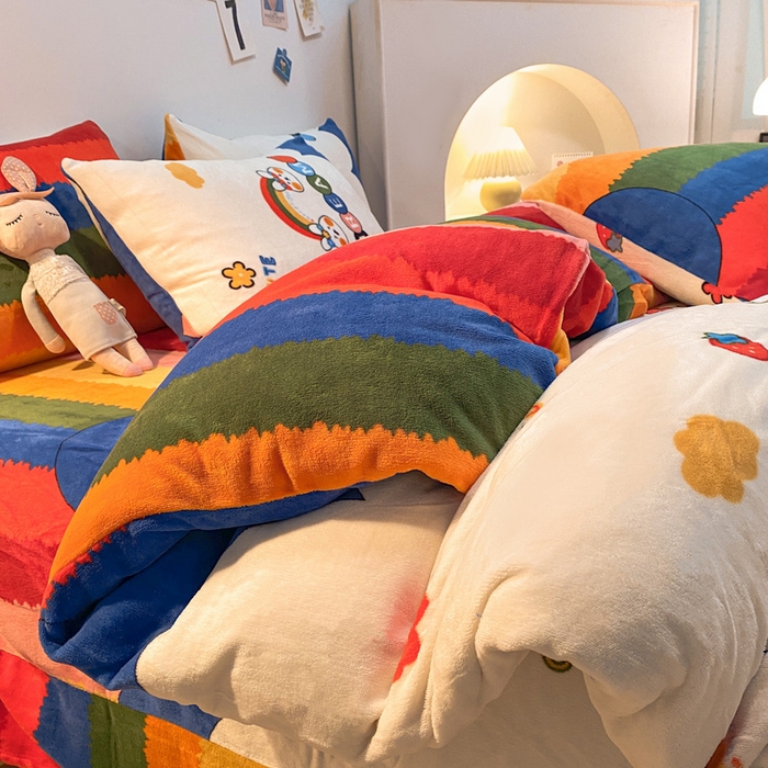 91家纺网 家纺一手货源 找家纺 金爱家 2023新款ins小清新韩系卡通少女心奶油兔子加厚牛奶绒系列四件套 彩虹兔