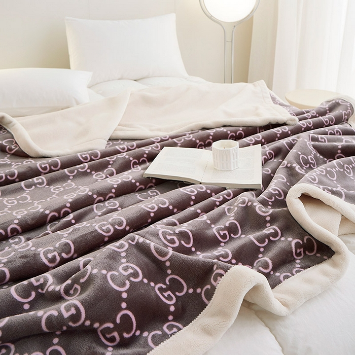 91家纺网 家纺一手货源 找家纺 （总）肖恩毯业 2025新款欧棉绒休闲四季毯毛毯盖毯