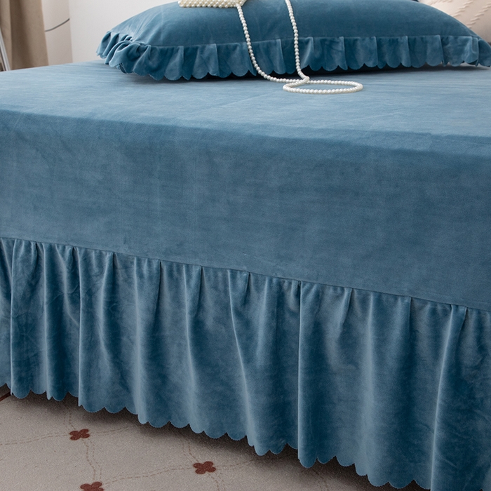 91家纺网 家纺一手货源 找家纺 优姿家纺 2024新品8.5斤德芙绒韩版床裙绣花保暖四件套 绽放宝石兰