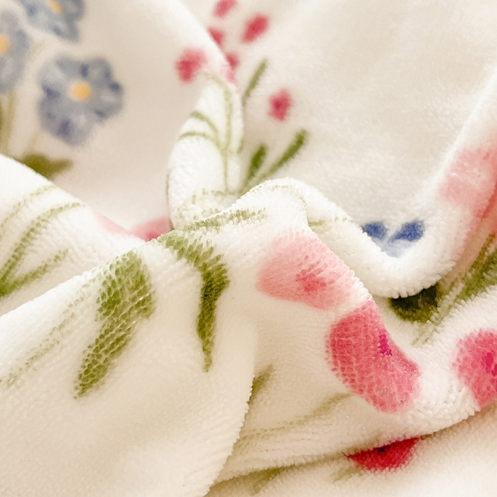 91家纺网 家纺一手货源 找家纺 金爱家 2023新款ins小清新韩系卡通少女心奶油兔子加厚牛奶绒系列四件套 绒-美悠