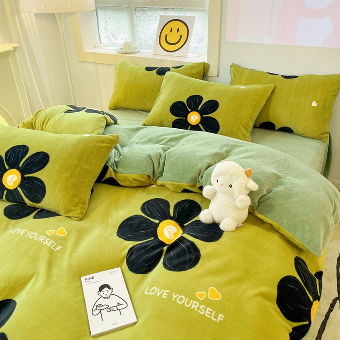 91家纺网 家纺一手货源 找家纺 金爱家 2023新款ins小清新韩系卡通少女心奶油兔子加厚牛奶绒系列四件套 柏拉图