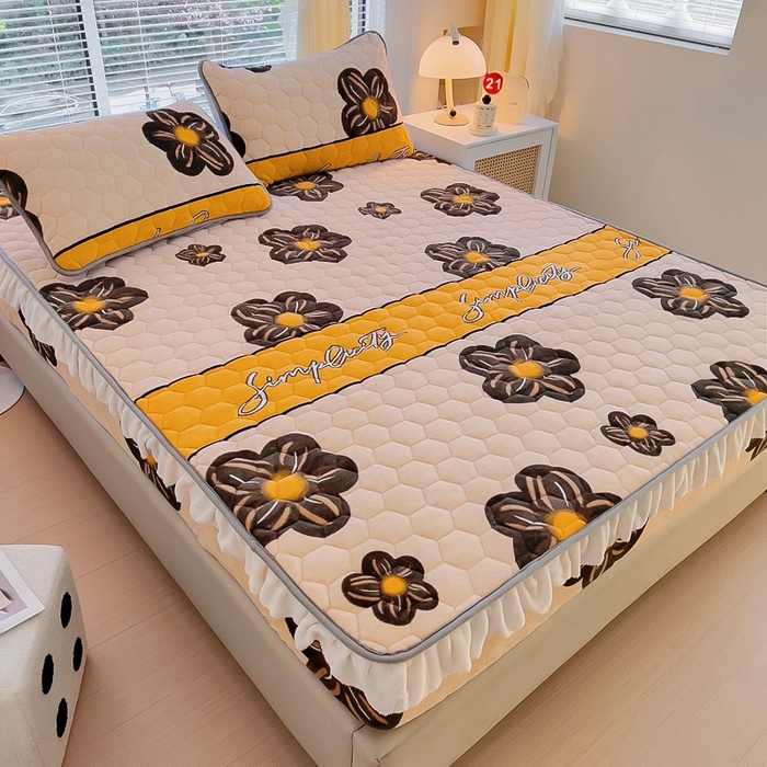 91家纺网 家纺一手货源 找家纺 情煊家纺 2023新款保暖牛奶绒夹棉床笠-花边款 情调