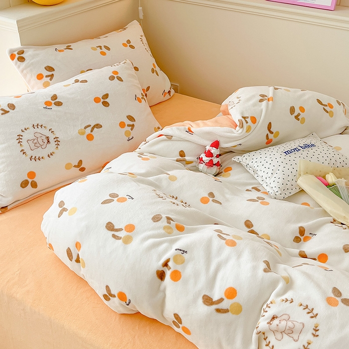 91家纺网 家纺一手货源 找家纺 金爱家 2023新款ins小清新韩系卡通少女心奶油兔子加厚牛奶绒系列四件套 绒-果果兔